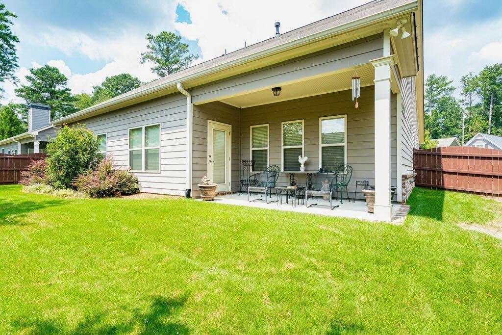 809 Palmetto Moon Road SW