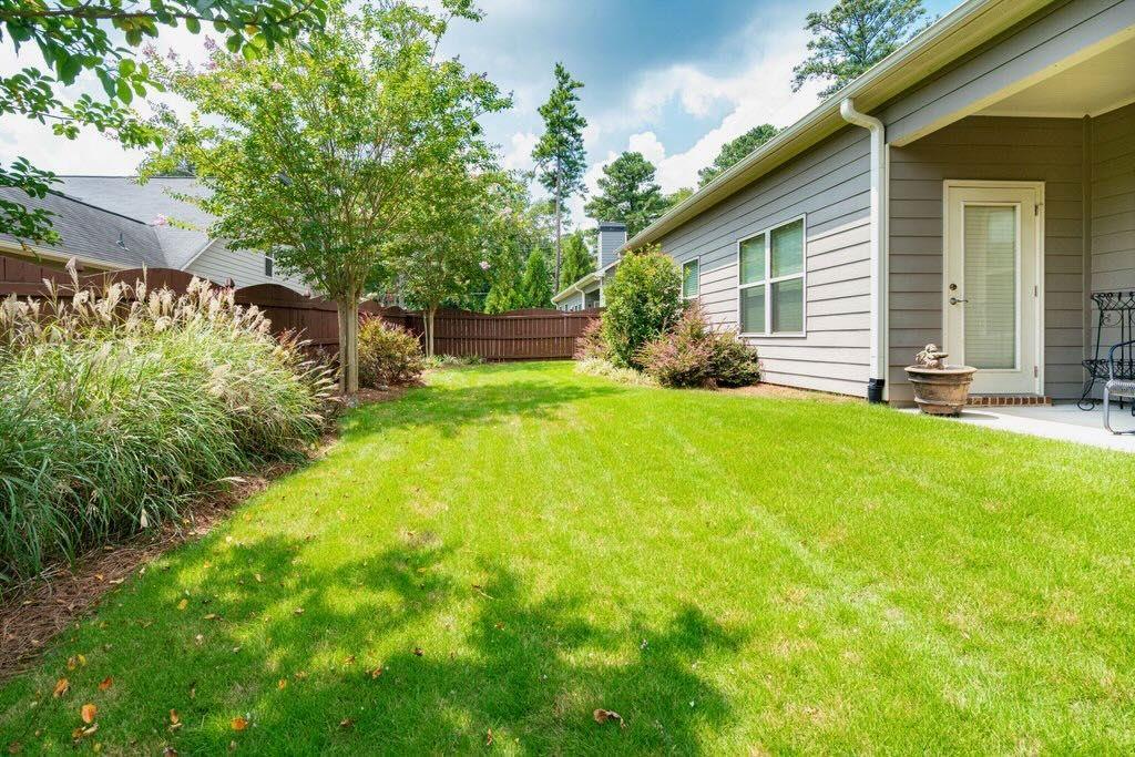 809 Palmetto Moon Road SW