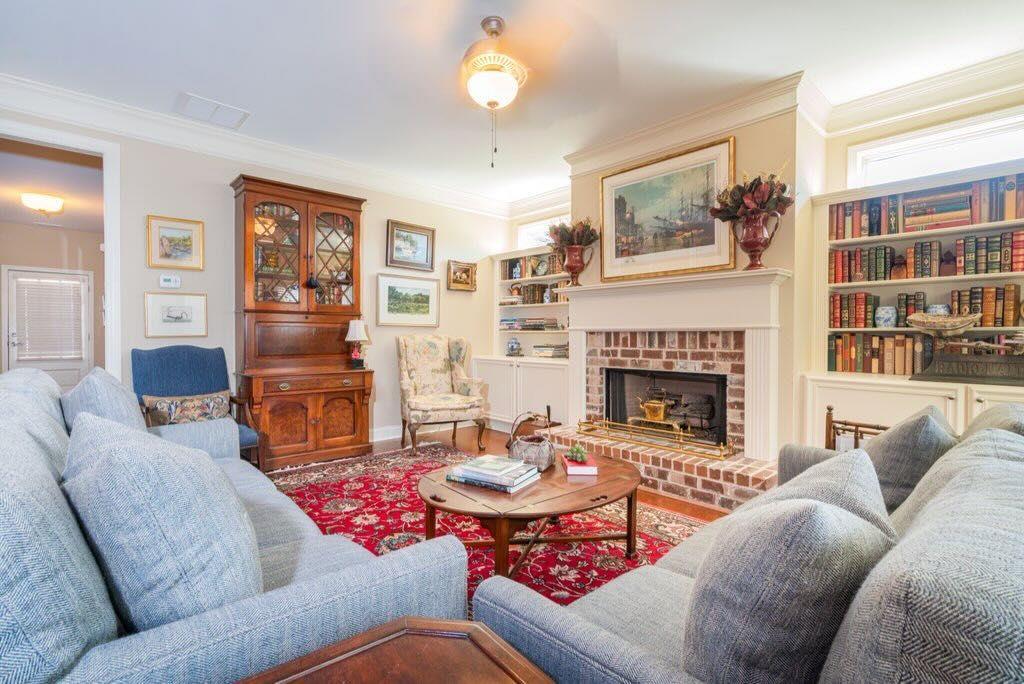 809 Palmetto Moon Road SW