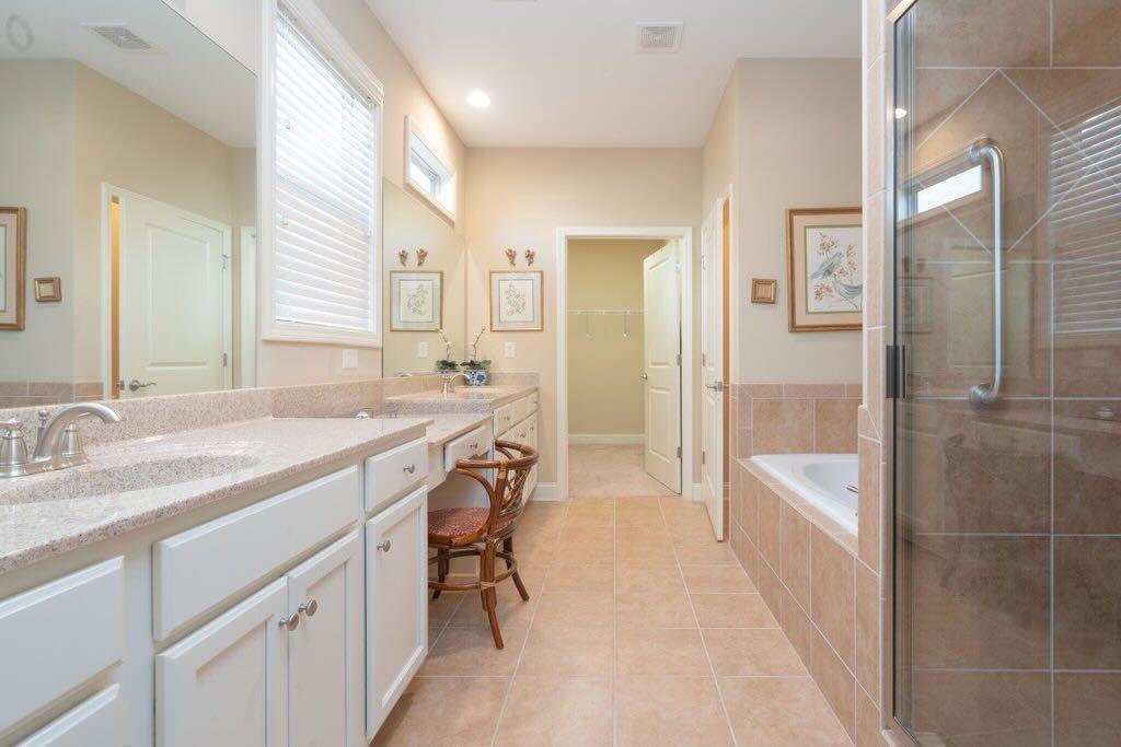 809 Palmetto Moon Road SW