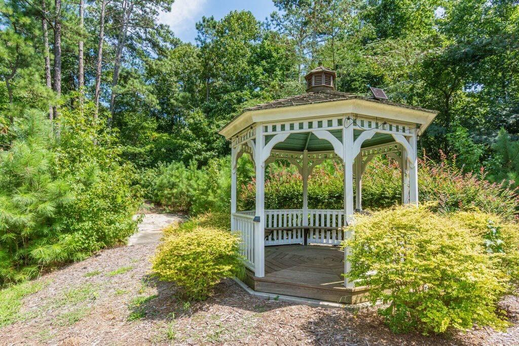 809 Palmetto Moon Road SW