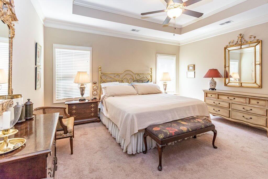 809 Palmetto Moon Road SW