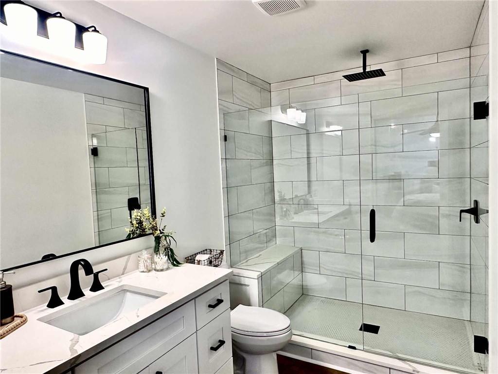 4309 King Valley Drive SE