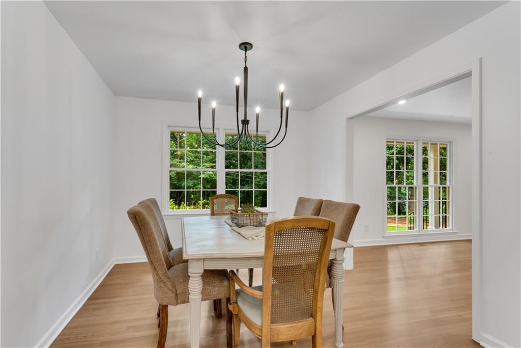 4309 King Valley Drive SE