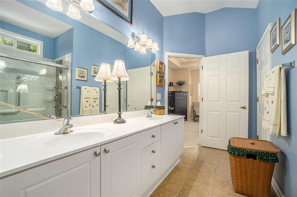 3802 Abbott Lane Unit 14