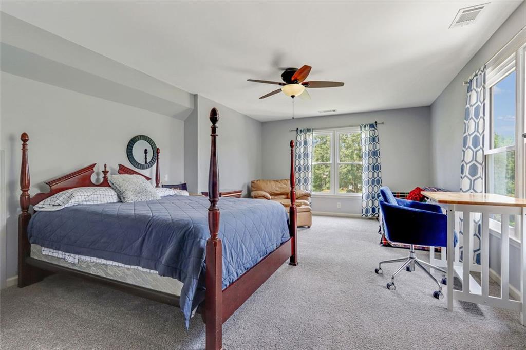 1054 AVERY CREEK Drive