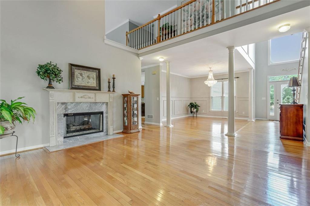 1054 AVERY CREEK Drive