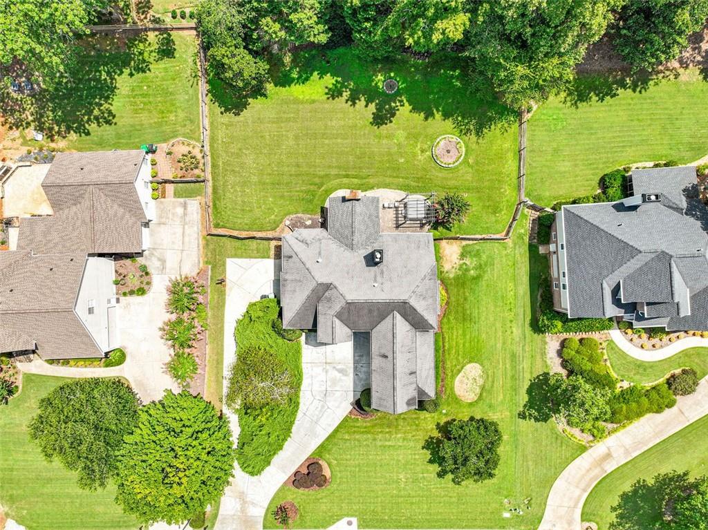 1054 AVERY CREEK Drive