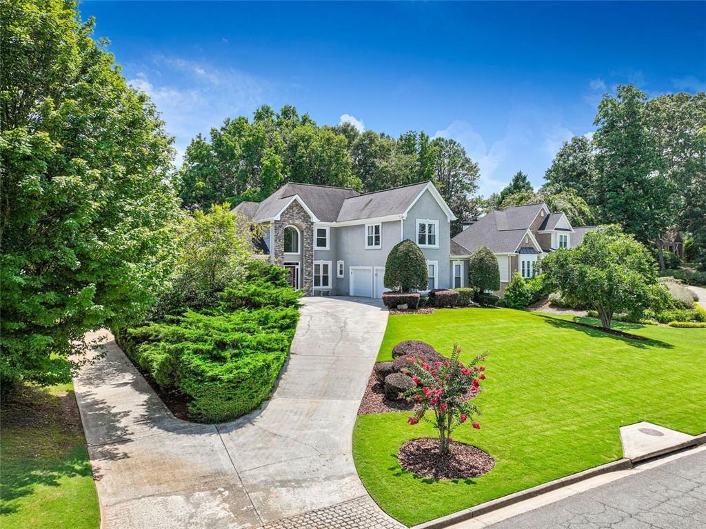 1054 AVERY CREEK Drive