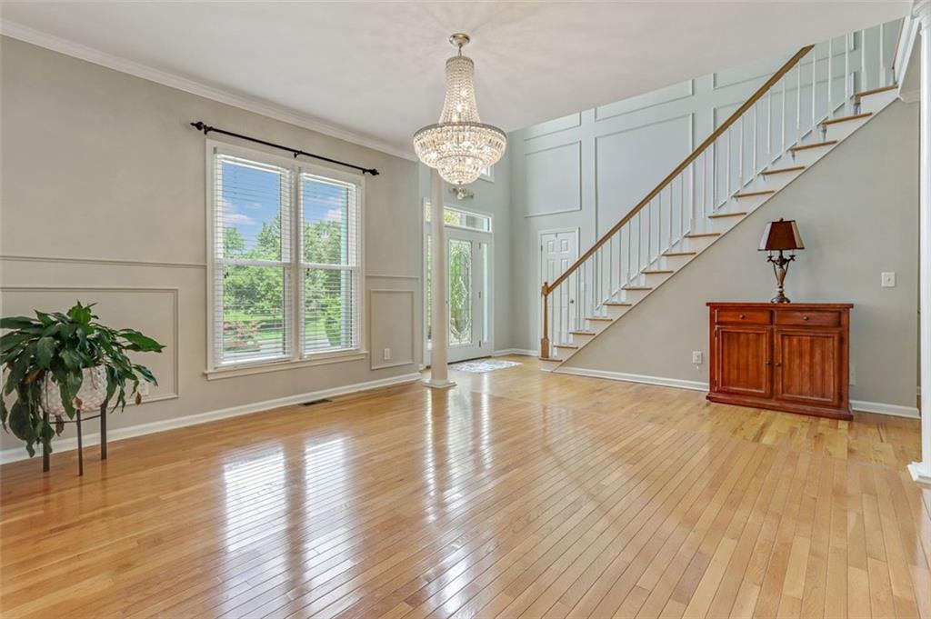 1054 AVERY CREEK Drive