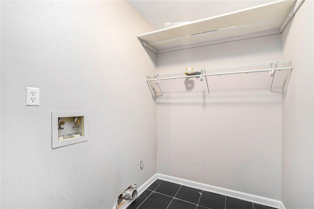 1740 N HADAWAY Road NW