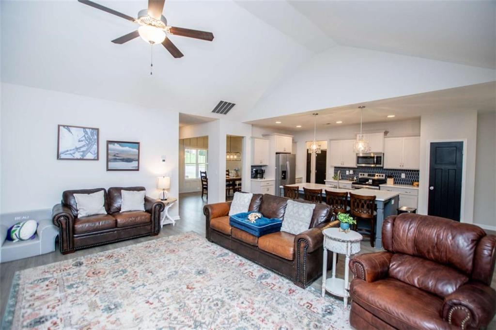 421 Tucker Trail