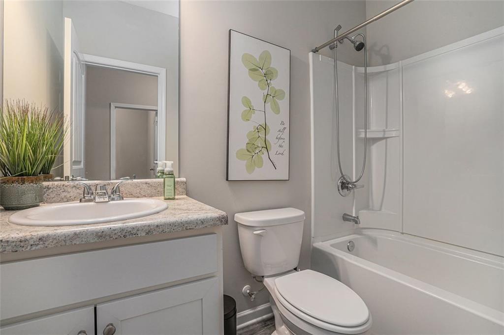 336 SPRUCE CREEK Lane