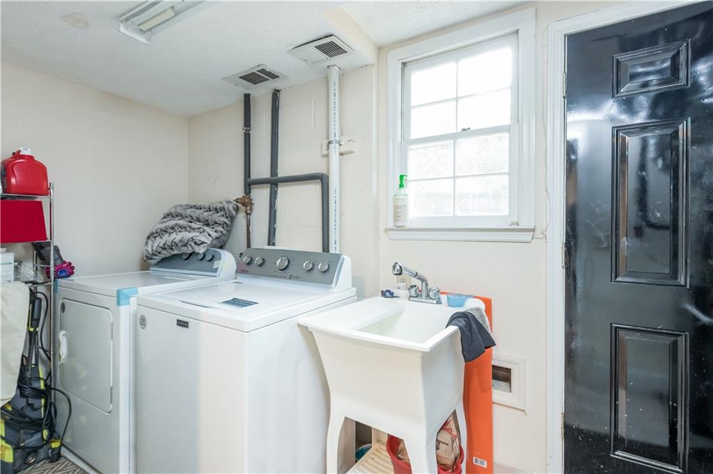 181 BRIGHTON Court SW