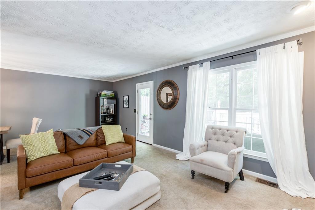 181 BRIGHTON Court SW