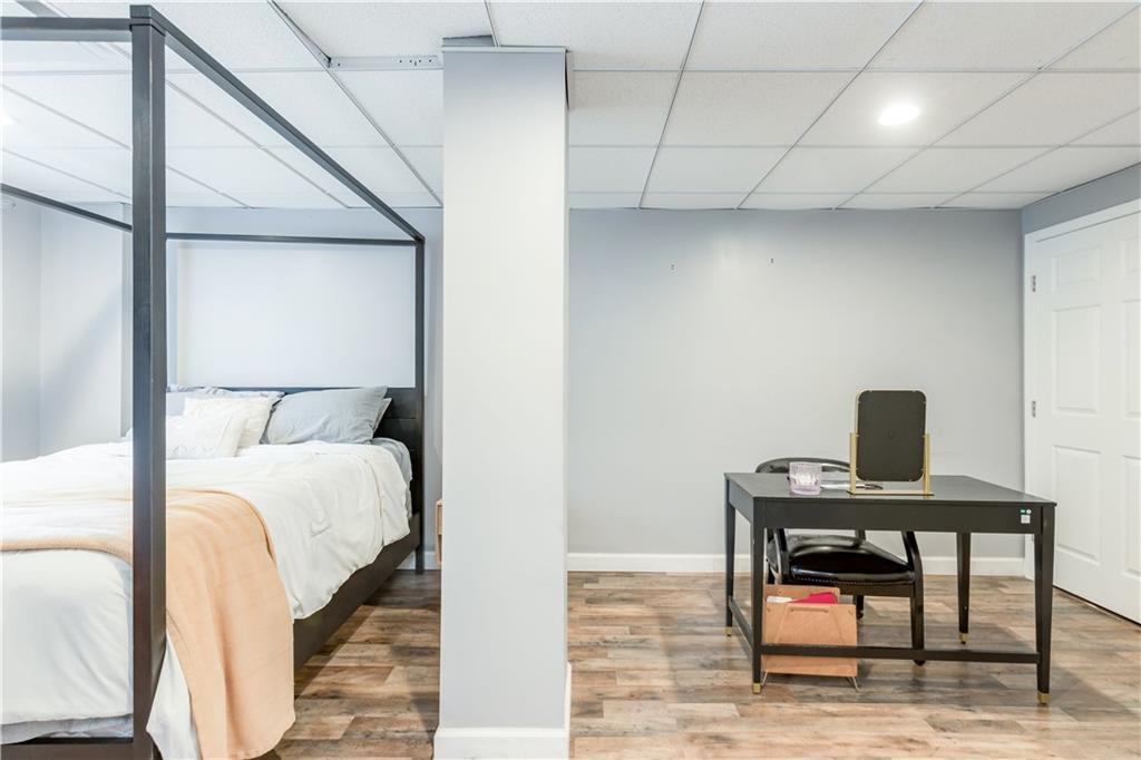 181 BRIGHTON Court SW