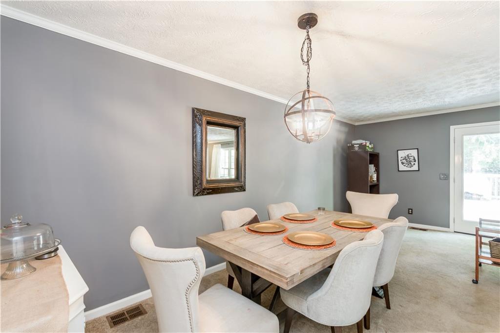 181 BRIGHTON Court SW