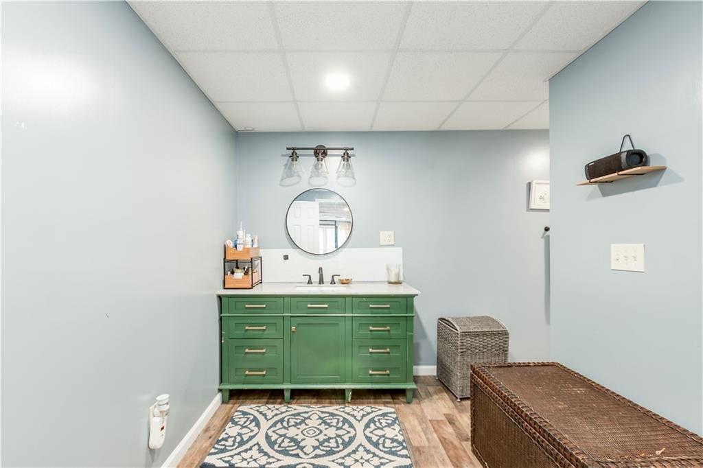 181 BRIGHTON Court SW