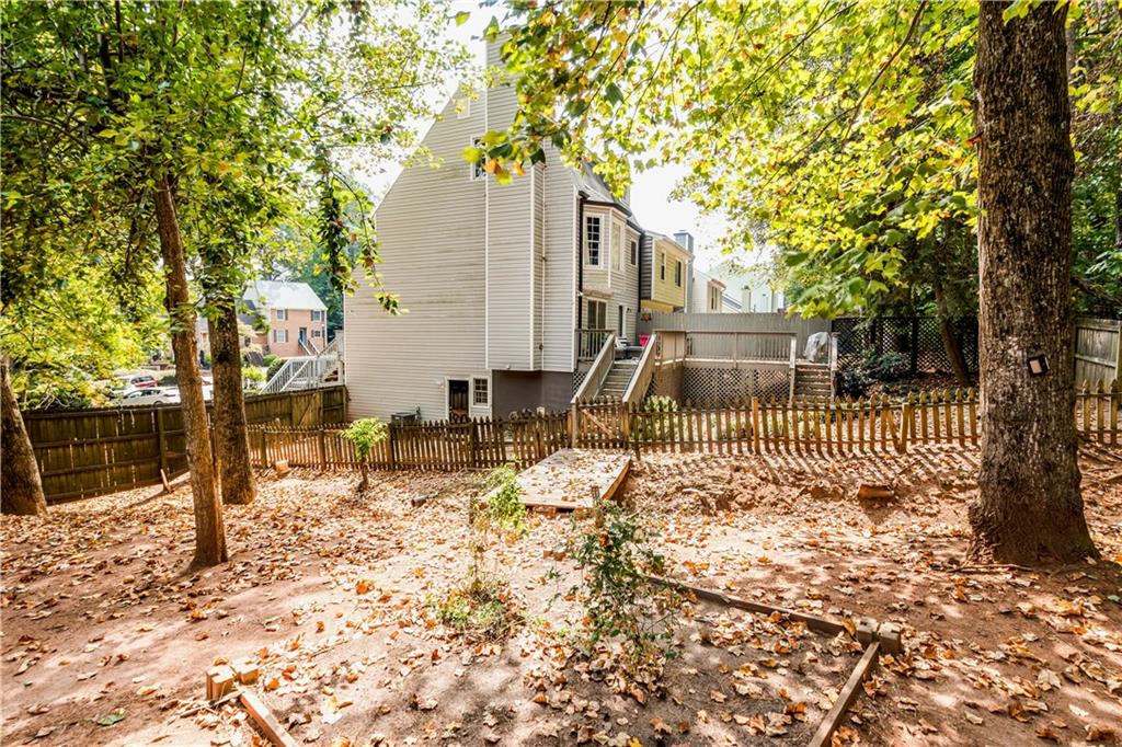 181 BRIGHTON Court SW