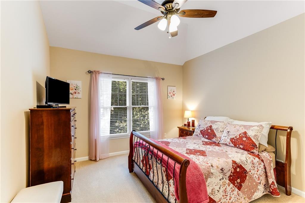 39 Riverwood Glen