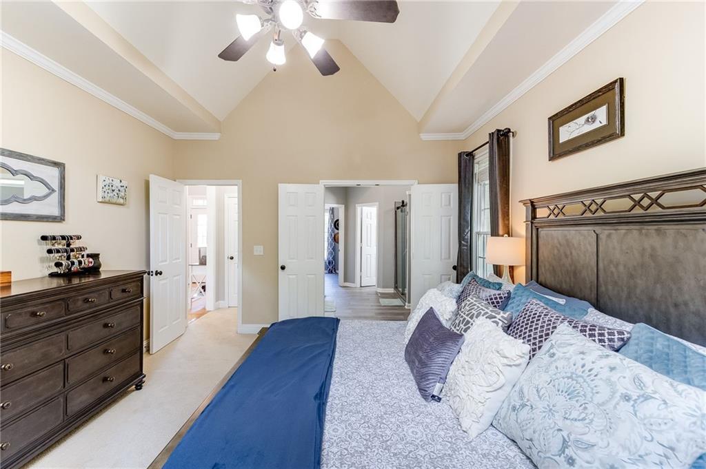 39 Riverwood Glen