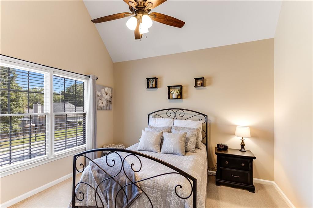 39 Riverwood Glen