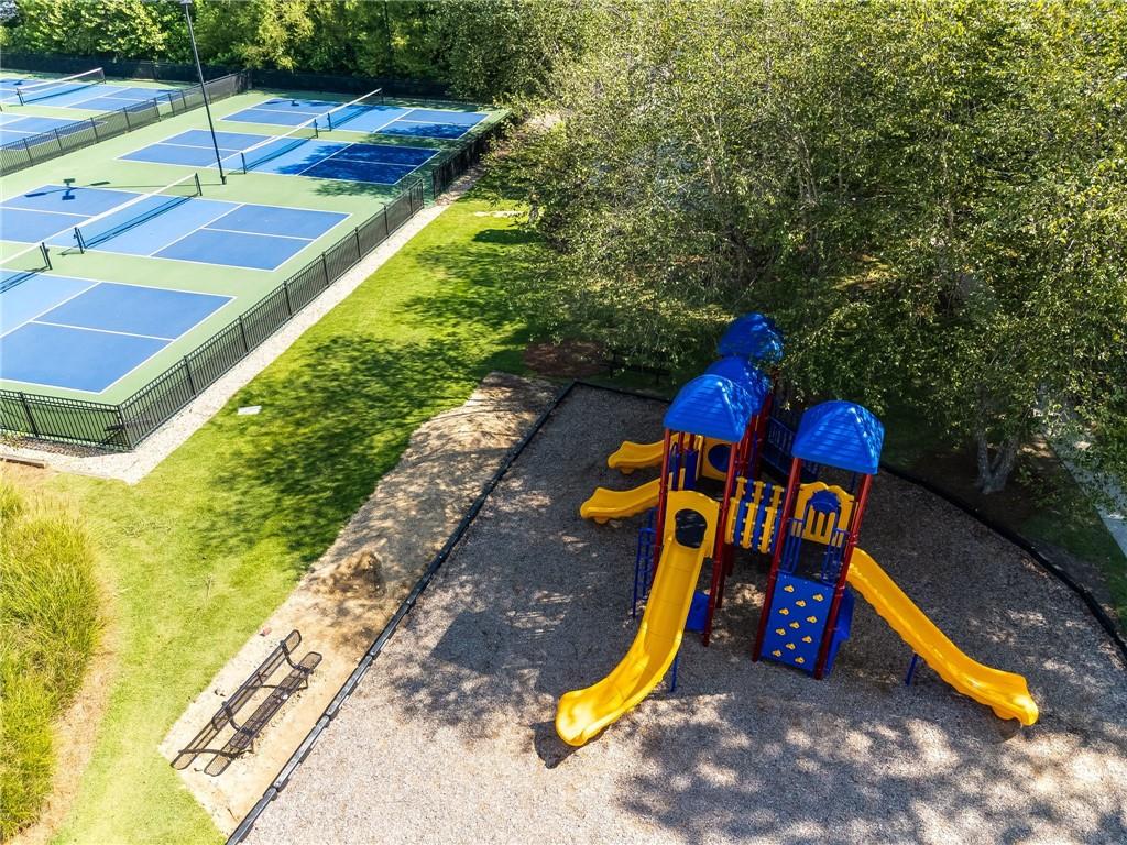 39 Riverwood Glen