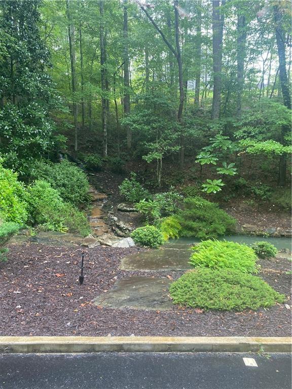 27 Mountain Creek Hollow Drive