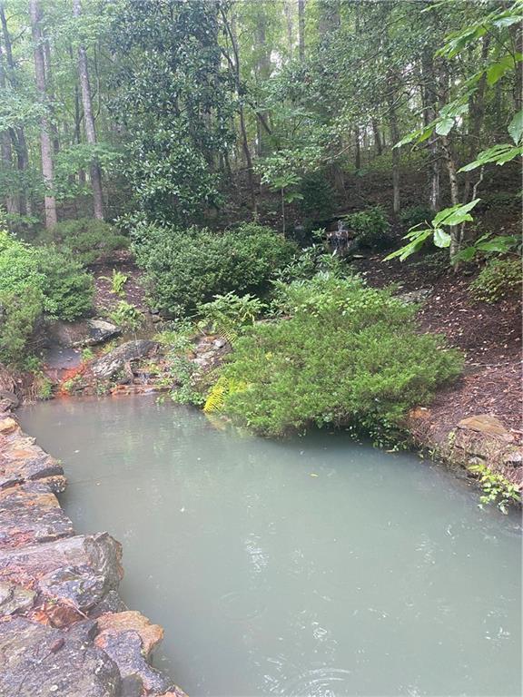 27 Mountain Creek Hollow Drive