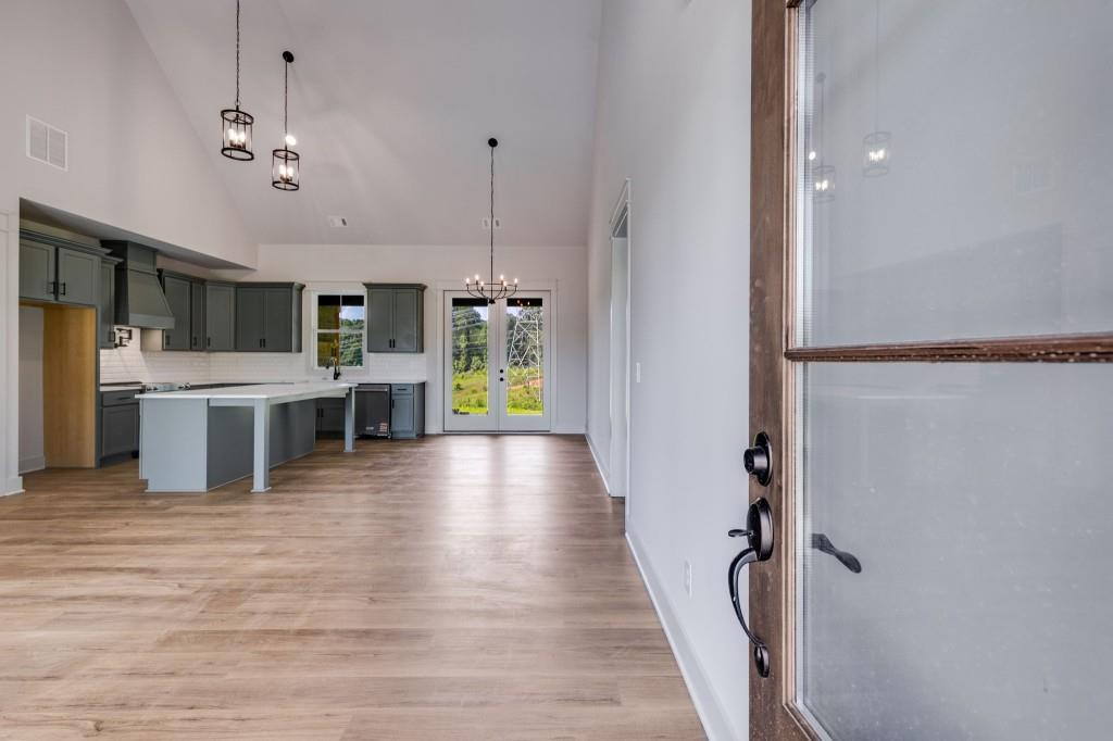 180 Ridgewood Creek Path