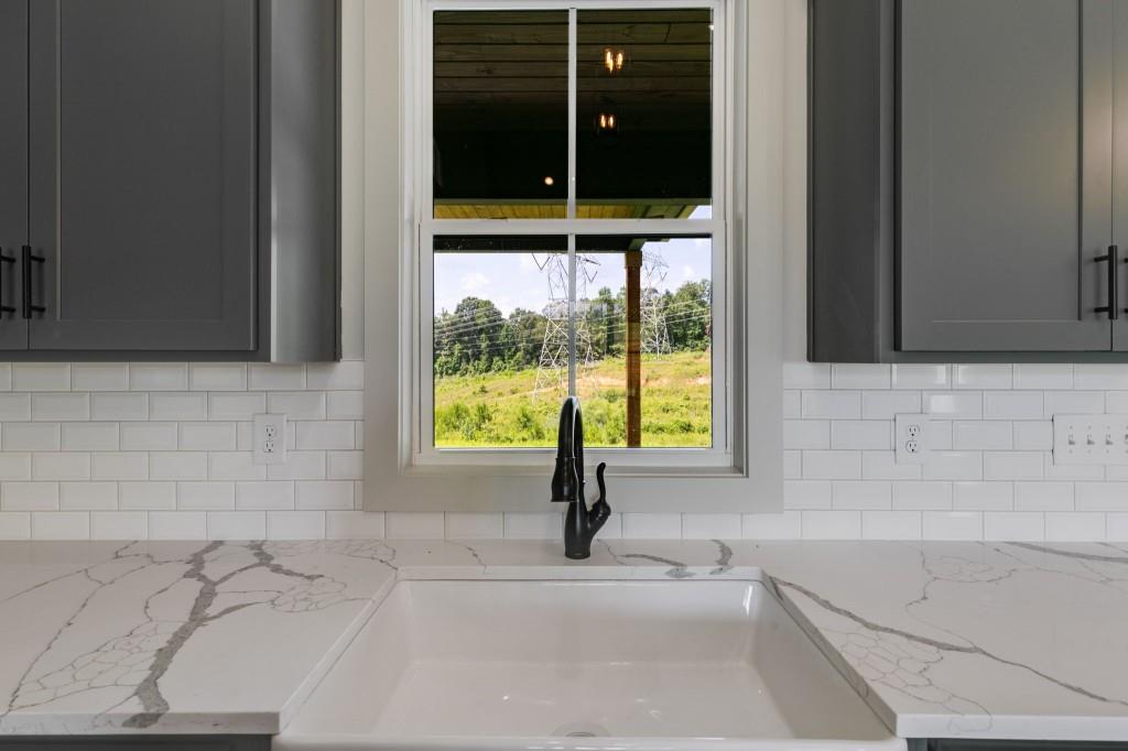 180 Ridgewood Creek Path