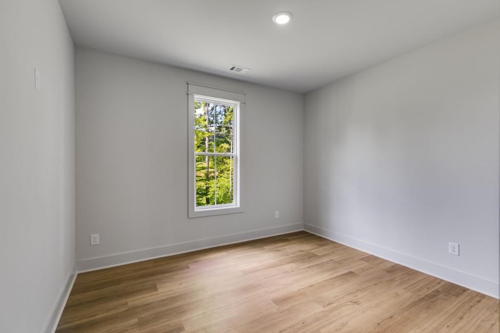 180 Ridgewood Creek Path