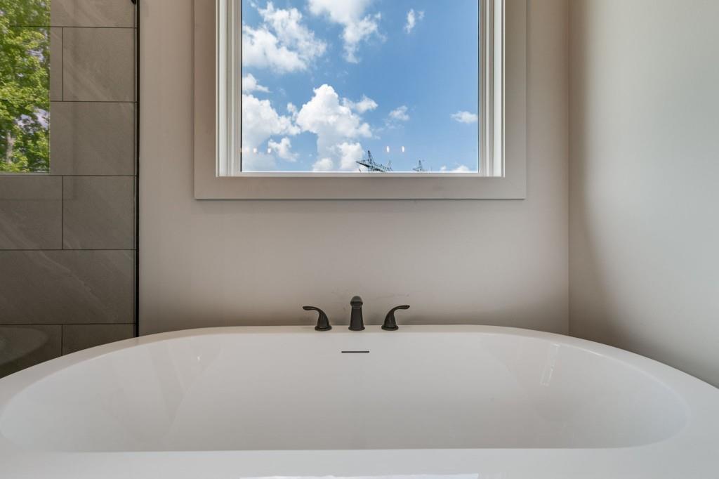 180 Ridgewood Creek Path