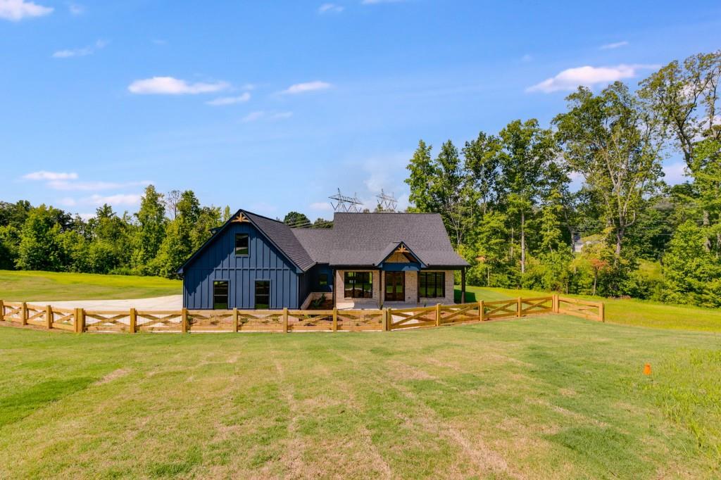 180 Ridgewood Creek Path