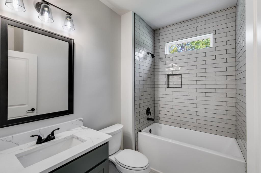 180 Ridgewood Creek Path