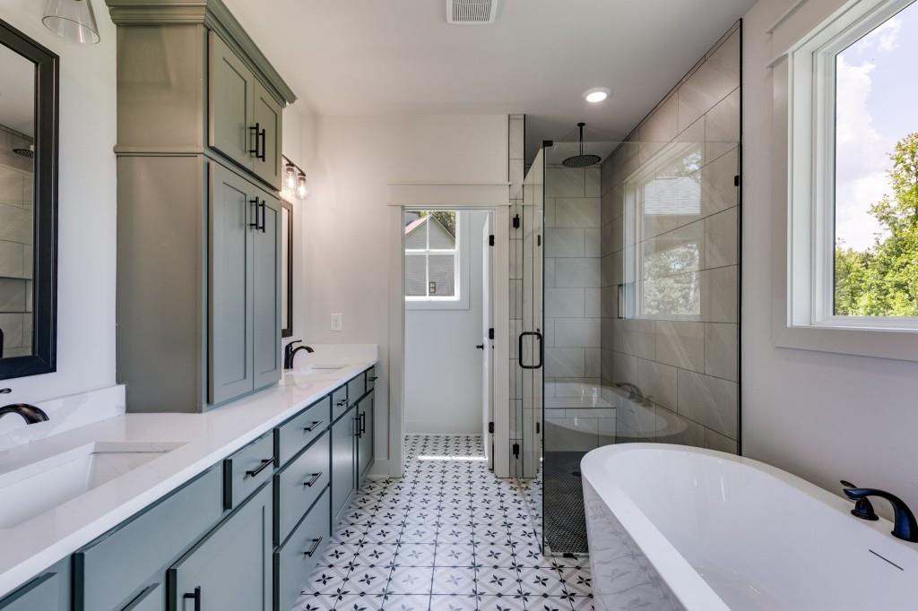 180 Ridgewood Creek Path