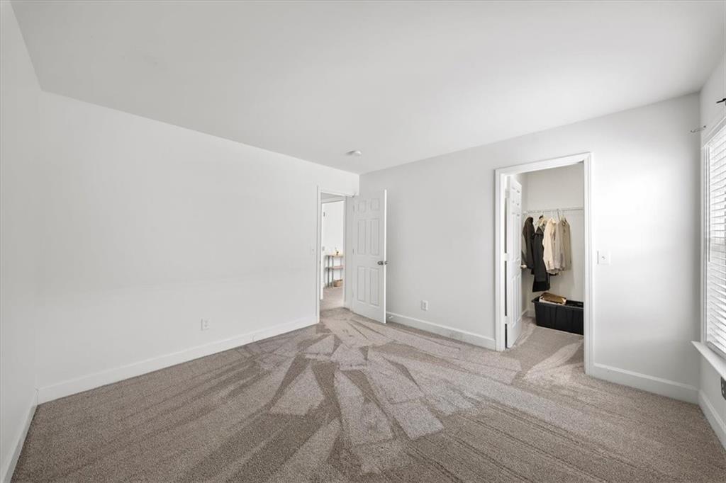 6018 Oakdale Road SE