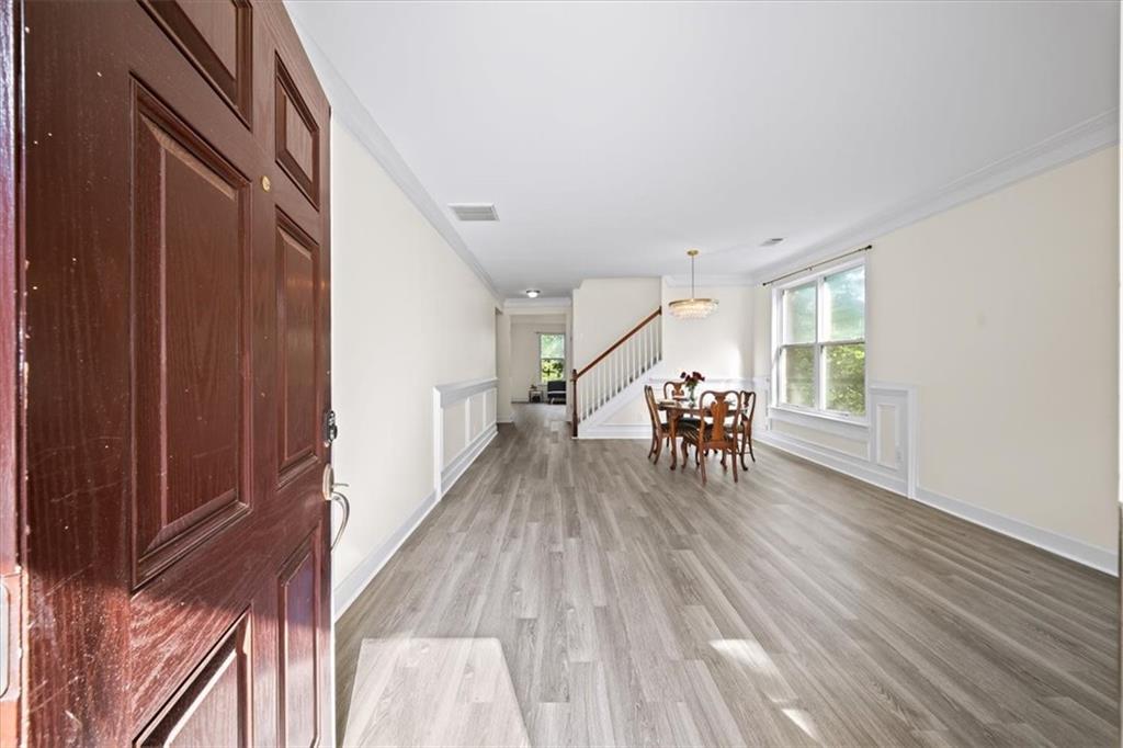 6018 Oakdale Road SE