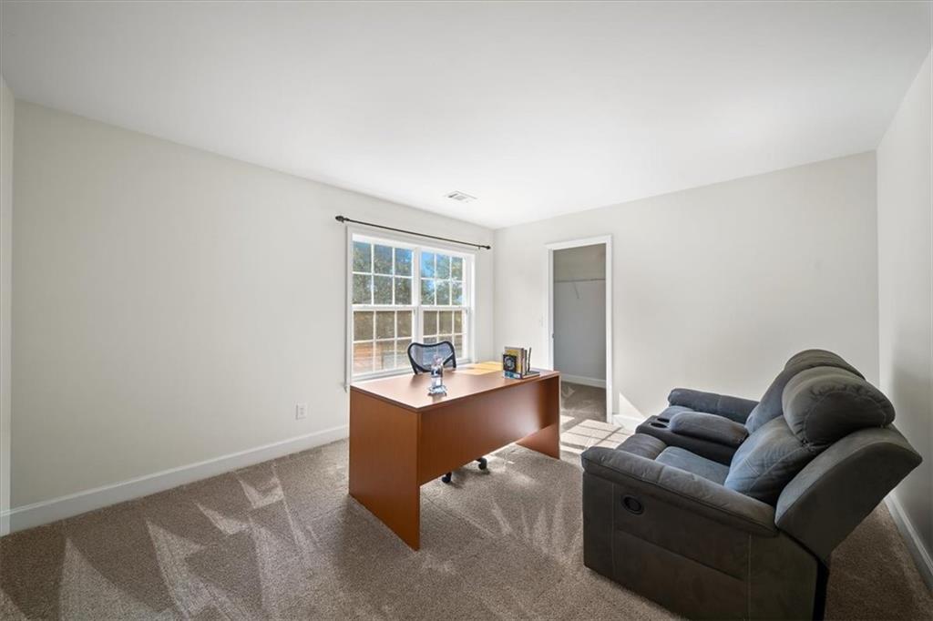 6018 Oakdale Road SE