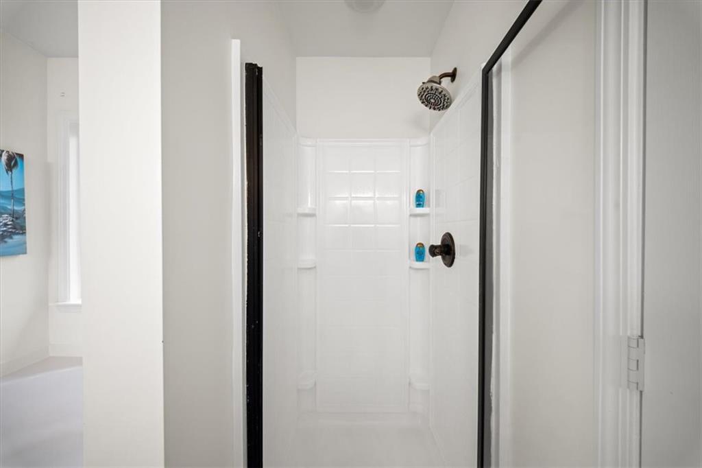 6018 Oakdale Road SE