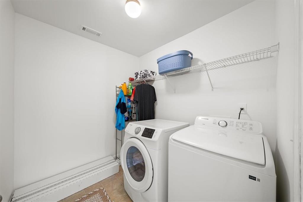 6018 Oakdale Road SE