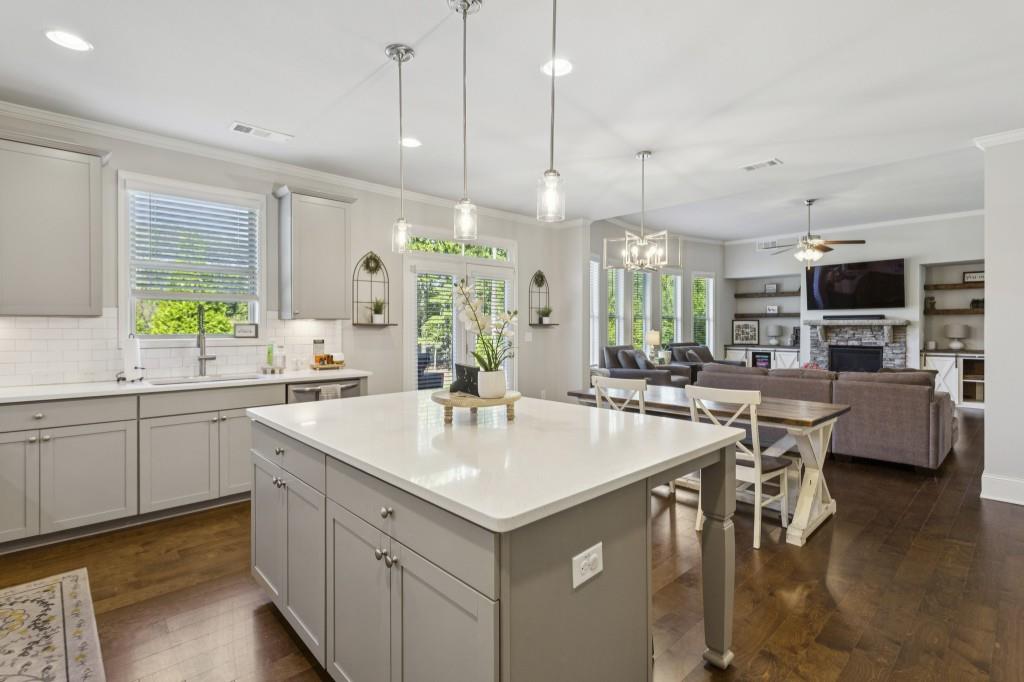 1703 Double Branches Lane