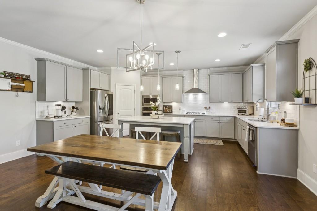 1703 Double Branches Lane