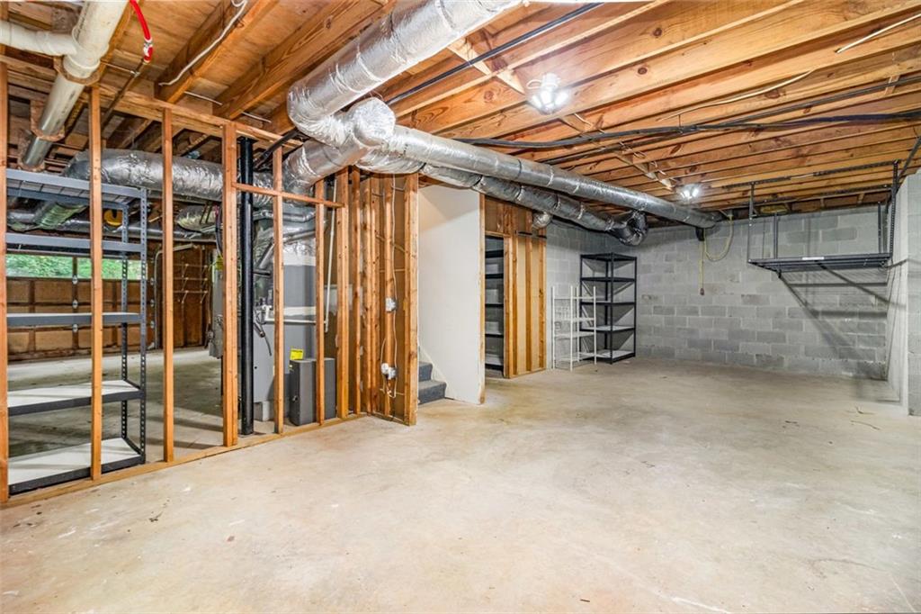 5225 TURTLE CREEK Drive