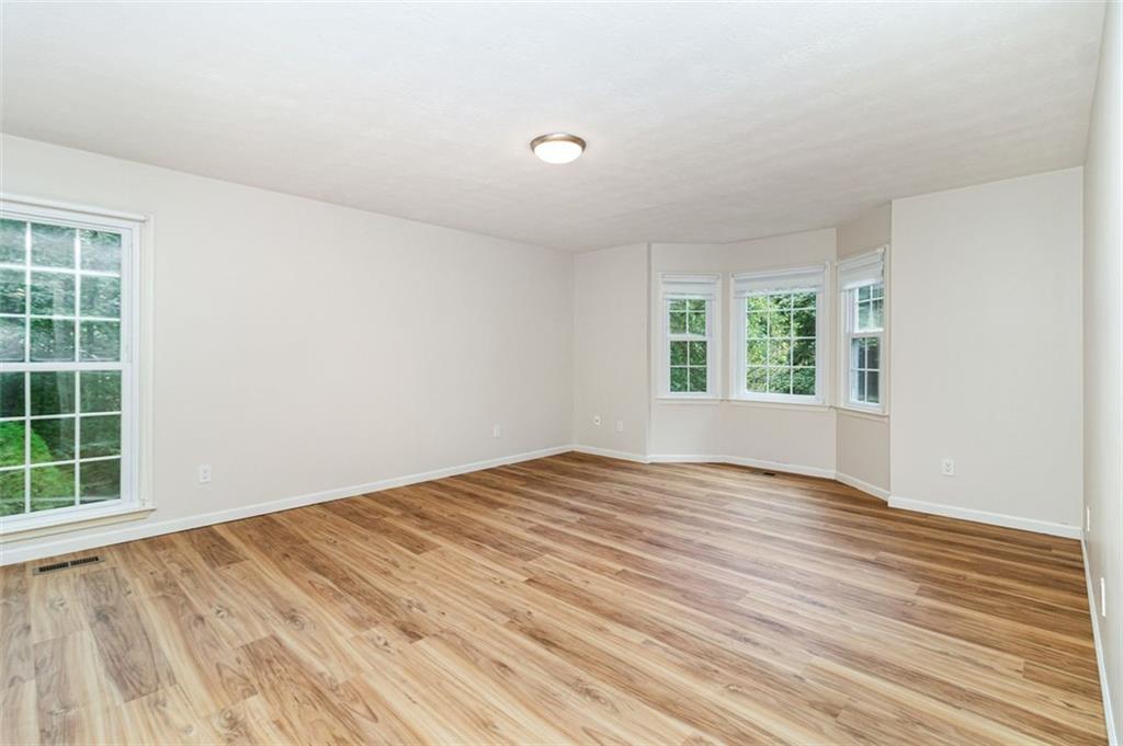 5225 TURTLE CREEK Drive