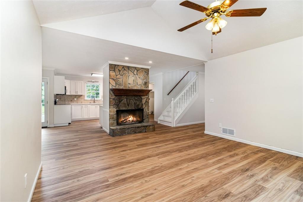 5225 TURTLE CREEK Drive