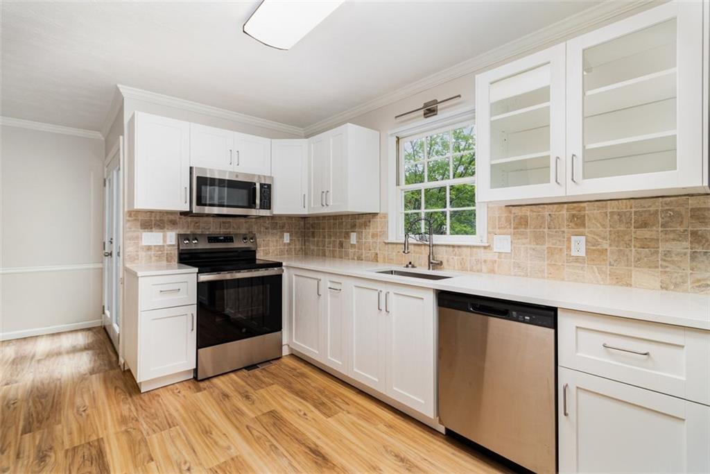 5225 TURTLE CREEK Drive