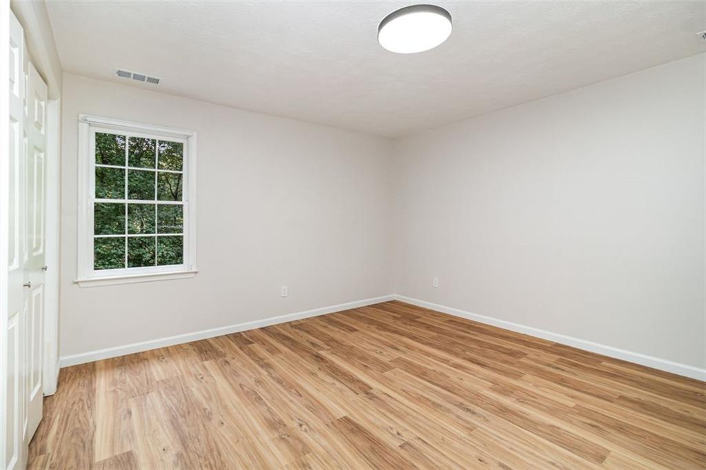 5225 TURTLE CREEK Drive