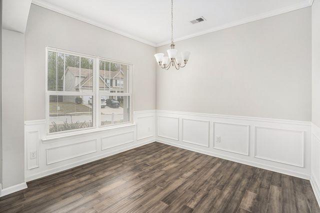 228 Fieldcrest Drive