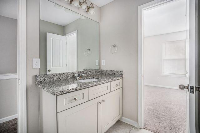 228 Fieldcrest Drive